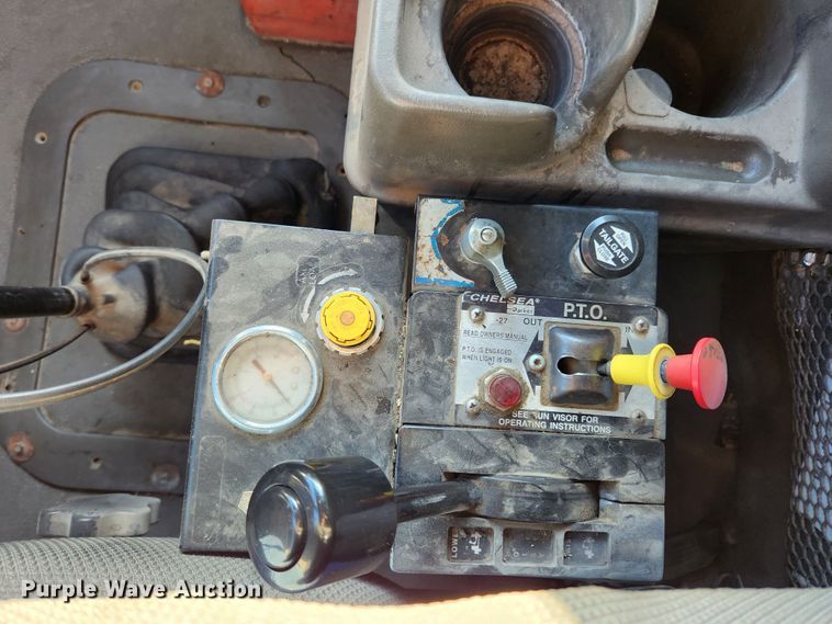 image for item MK9411 2005 Sterling L8500  dump truck