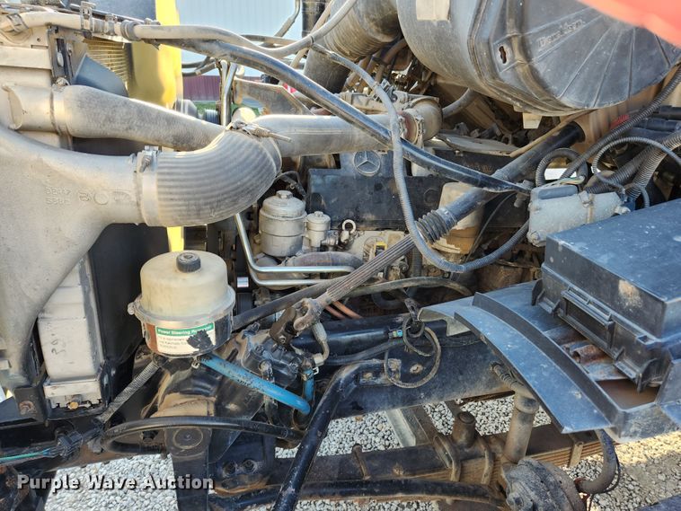 image for item MK9411 2005 Sterling L8500  dump truck