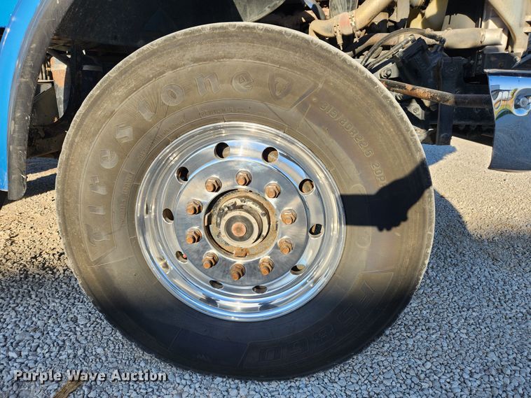 image for item MK9411 2005 Sterling L8500  dump truck