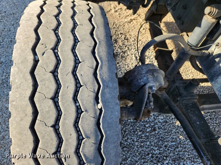 image for item MK9411 2005 Sterling L8500  dump truck