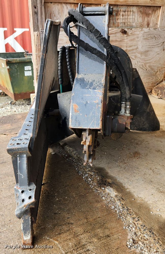 image for item MK9421 Bobcat SGX60  skid steer stump grinder