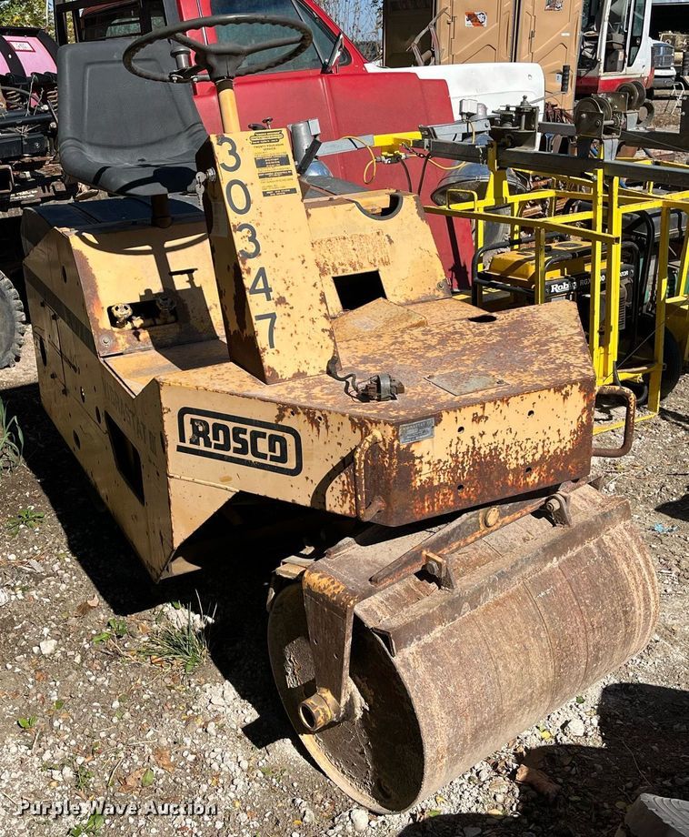 image for item MN9312 Rosco Vibrastat III  double drum roller