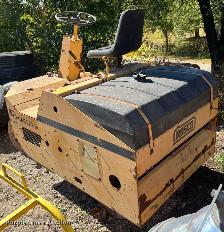 image for item MN9312 Rosco Vibrastat III  double drum roller