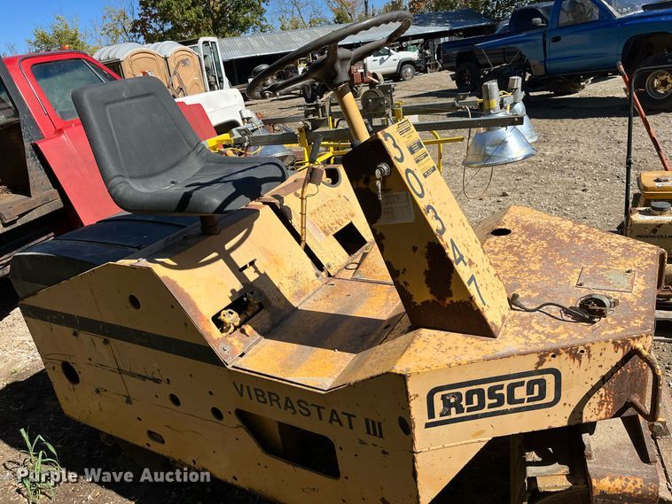 image for item MN9312 Rosco Vibrastat III  double drum roller