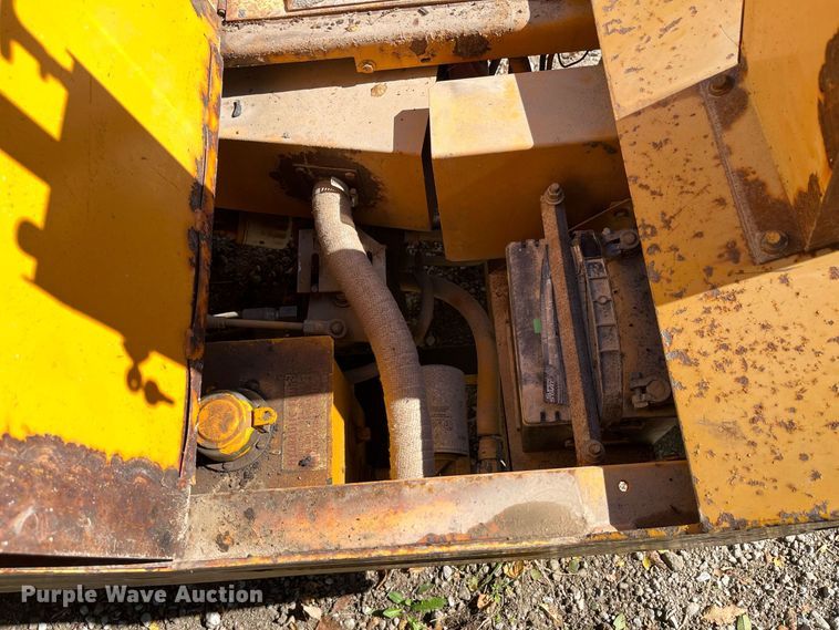 image for item MN9312 Rosco Vibrastat III  double drum roller