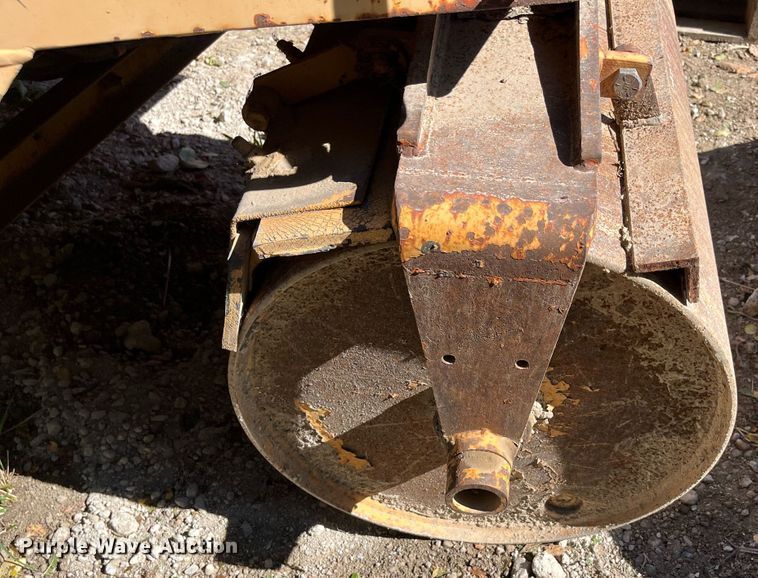 image for item MN9312 Rosco Vibrastat III  double drum roller