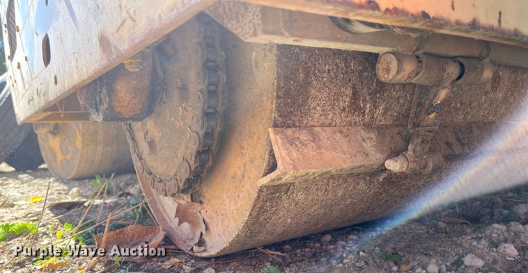 image for item MN9312 Rosco Vibrastat III  double drum roller