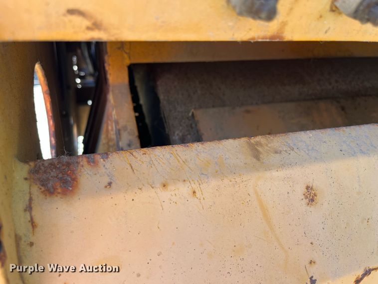 image for item MN9312 Rosco Vibrastat III  double drum roller