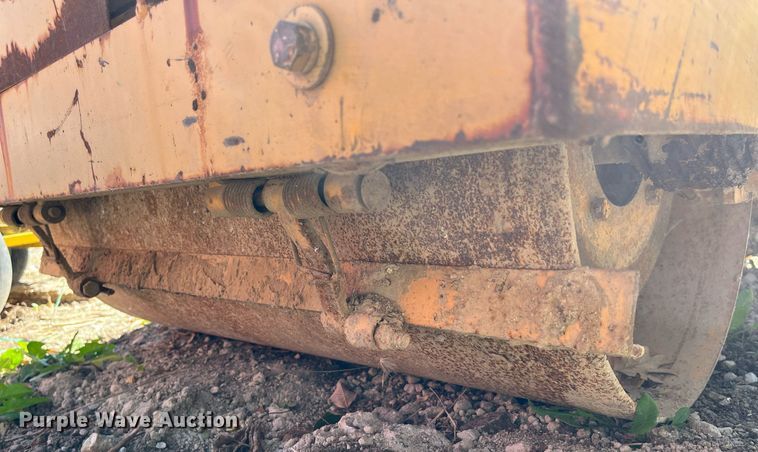 image for item MN9312 Rosco Vibrastat III  double drum roller