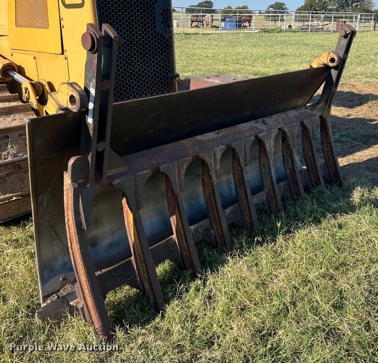 image for item MQ9842 Dozer rake