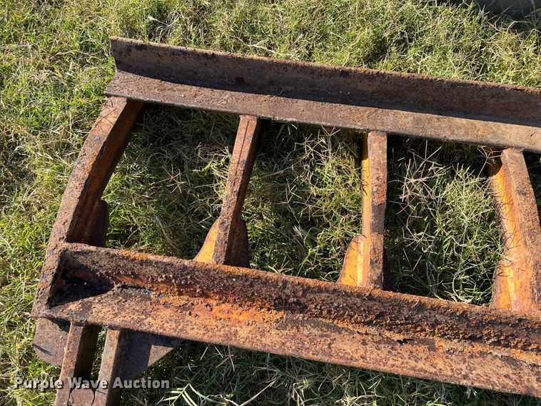 image for item MQ9842 Dozer rake