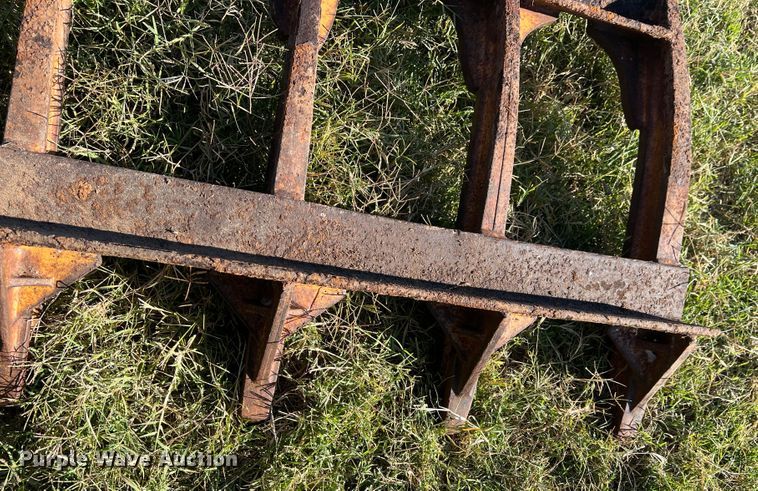 image for item MQ9842 Dozer rake