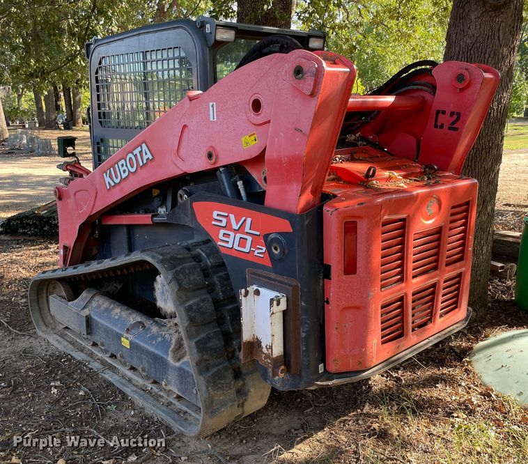 image for item MR9388 2013 Kubota SVL90-2  tracked skid steer loader