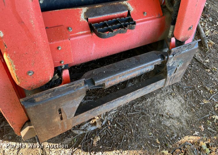 image for item MR9388 2013 Kubota SVL90-2  tracked skid steer loader
