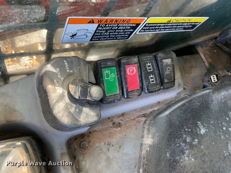 image for item MR9388 2013 Kubota SVL90-2  tracked skid steer loader