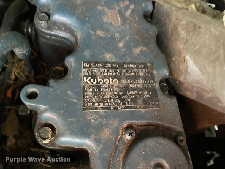 image for item MR9388 2013 Kubota SVL90-2  tracked skid steer loader