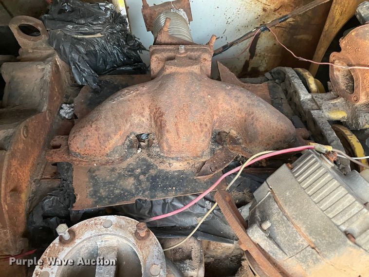 image for item MR9409 1977 Trojan 1500C  wheel loader