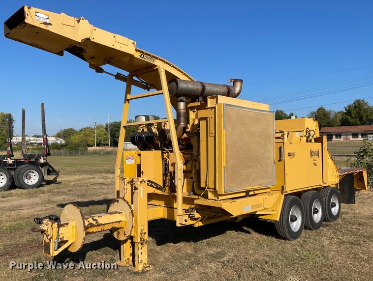 image for item MR9431 2008 Dynamic CH585  wood chipper
