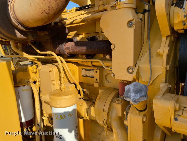 image for item MR9431 2008 Dynamic CH585  wood chipper