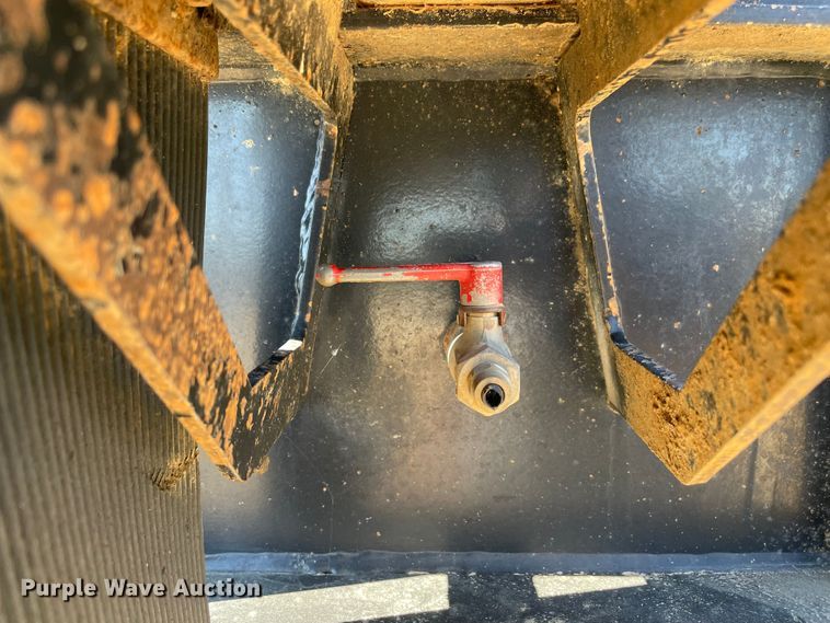 image for item MR9436 2018 Pitts L140-8UL  log trailer