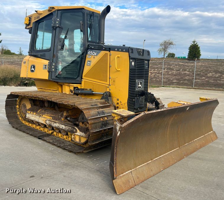 image for item MR9944 2013 John Deere 650K LGP  dozer