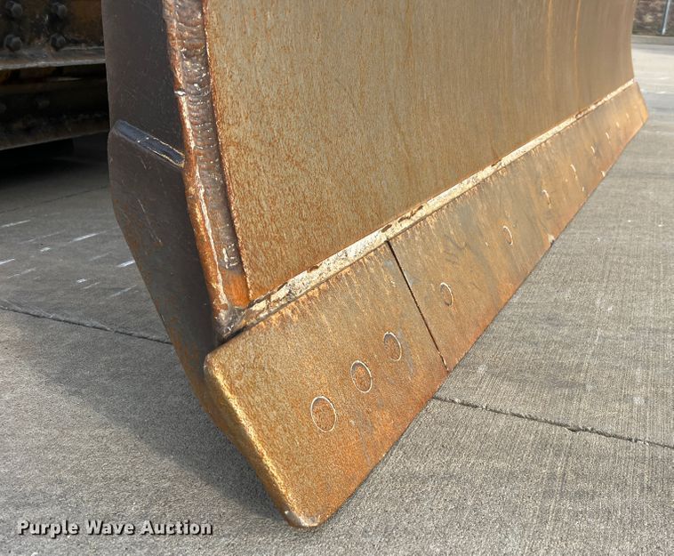 image for item MR9944 2013 John Deere 650K LGP  dozer