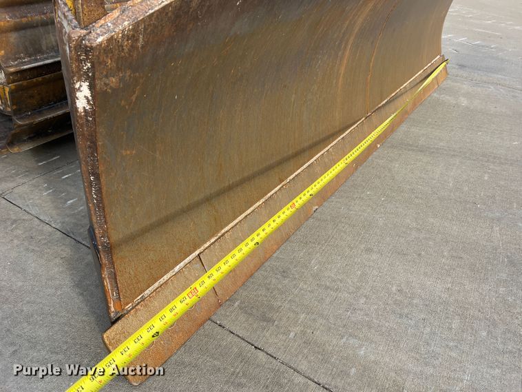 image for item MR9944 2013 John Deere 650K LGP  dozer