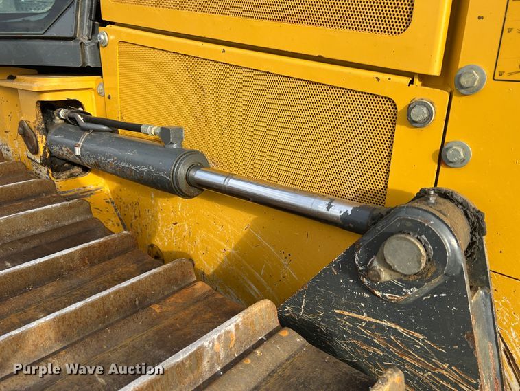 image for item MR9944 2013 John Deere 650K LGP  dozer