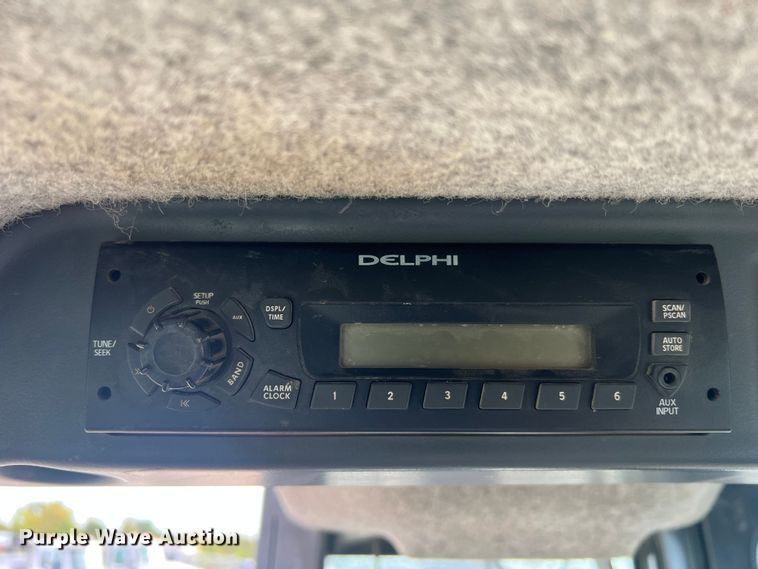 image for item MR9944 2013 John Deere 650K LGP  dozer