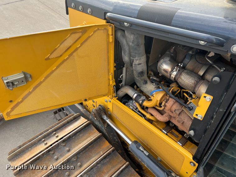 image for item MR9944 2013 John Deere 650K LGP  dozer