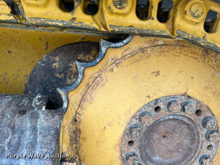 image for item MR9944 2013 John Deere 650K LGP  dozer