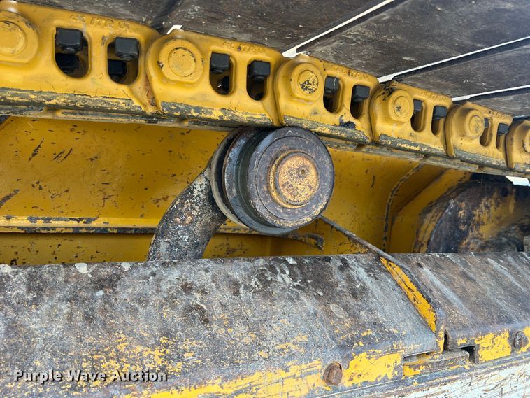 image for item MR9944 2013 John Deere 650K LGP  dozer