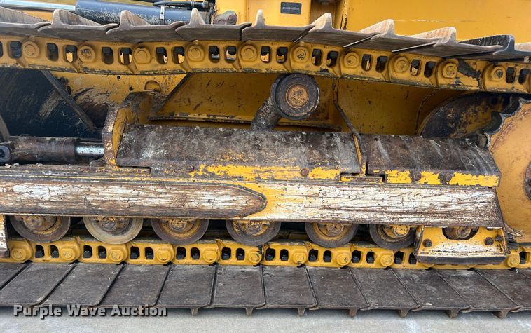 image for item MR9944 2013 John Deere 650K LGP  dozer