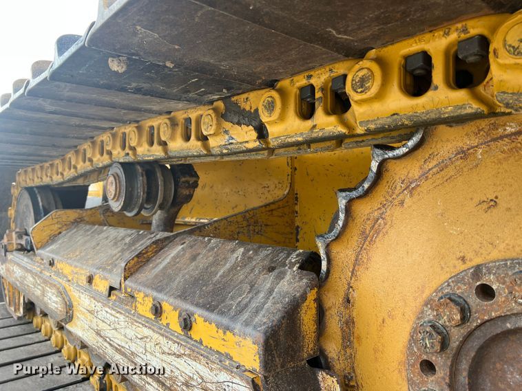 image for item MR9944 2013 John Deere 650K LGP  dozer