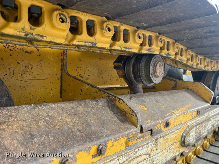 image for item MR9944 2013 John Deere 650K LGP  dozer