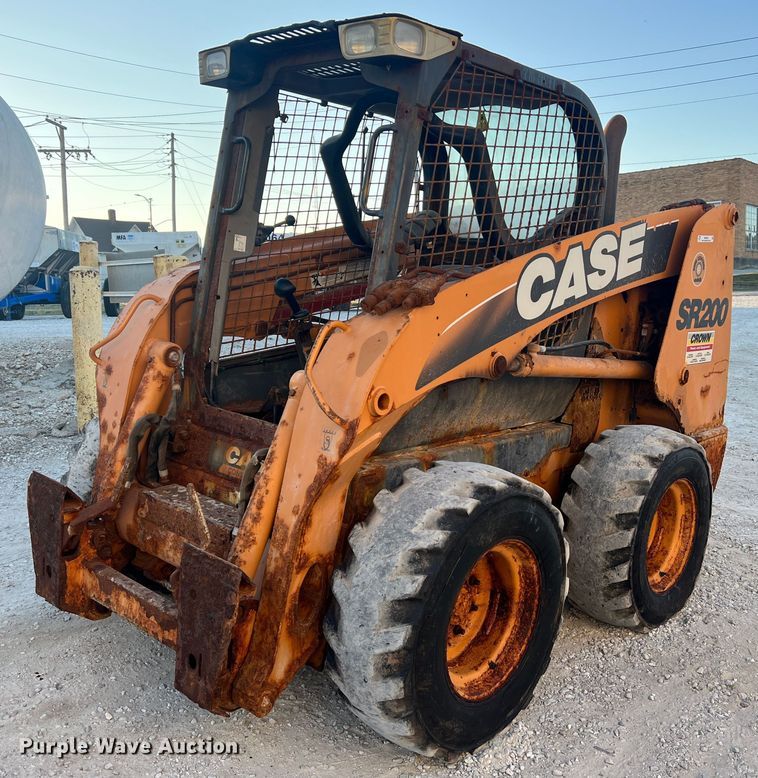 image for item MR9945 2011 Case SR200  skid steer loader