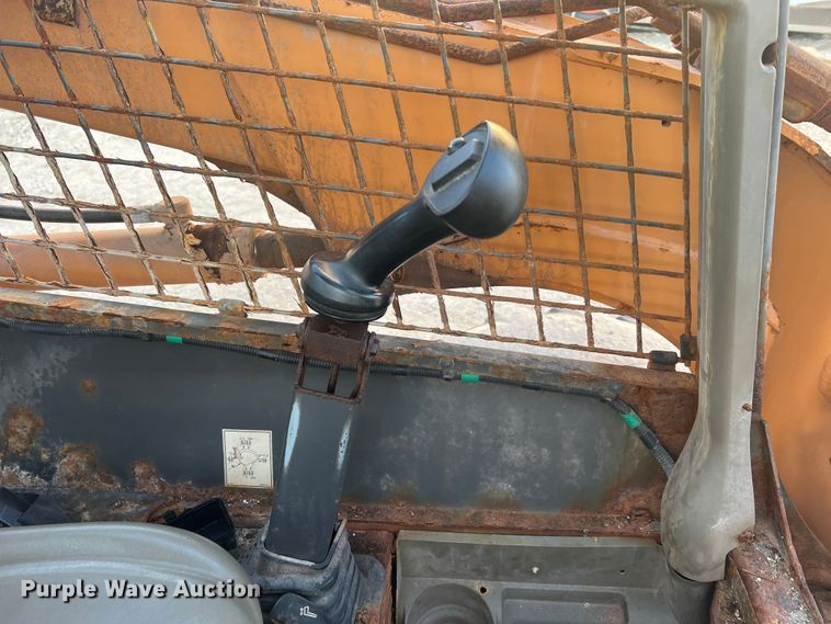 image for item MR9945 2011 Case SR200  skid steer loader