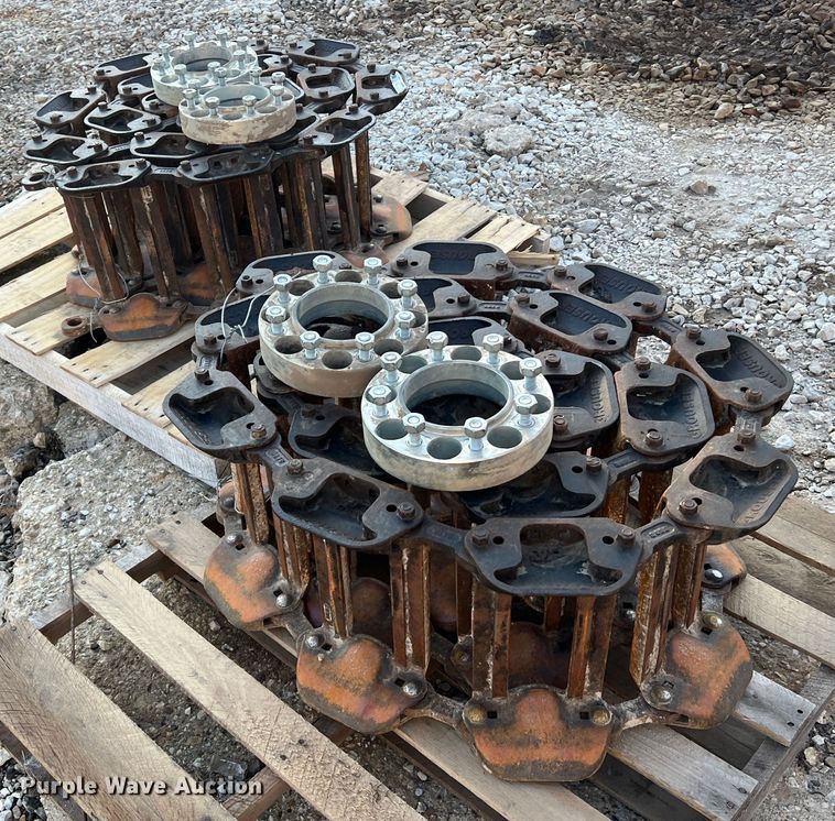 image for item MR9947 Grouser  over the tire skid steer tracks