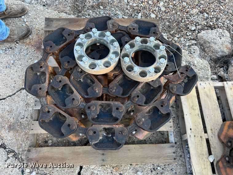 image for item MR9947 Grouser  over the tire skid steer tracks