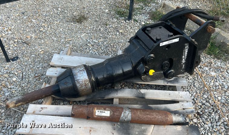 image for item MR9960 Efco  breaker