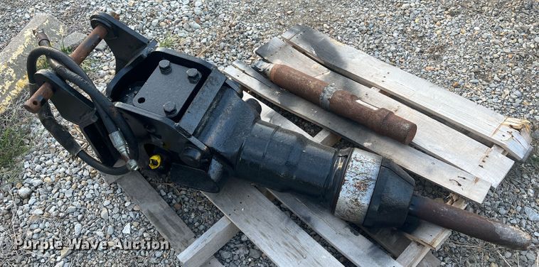 image for item MR9960 Efco  breaker