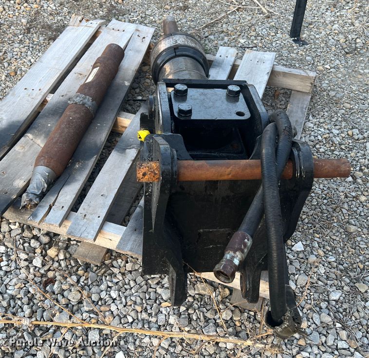 image for item MR9960 Efco  breaker