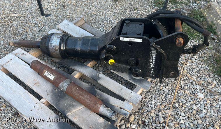 image for item MR9960 Efco  breaker