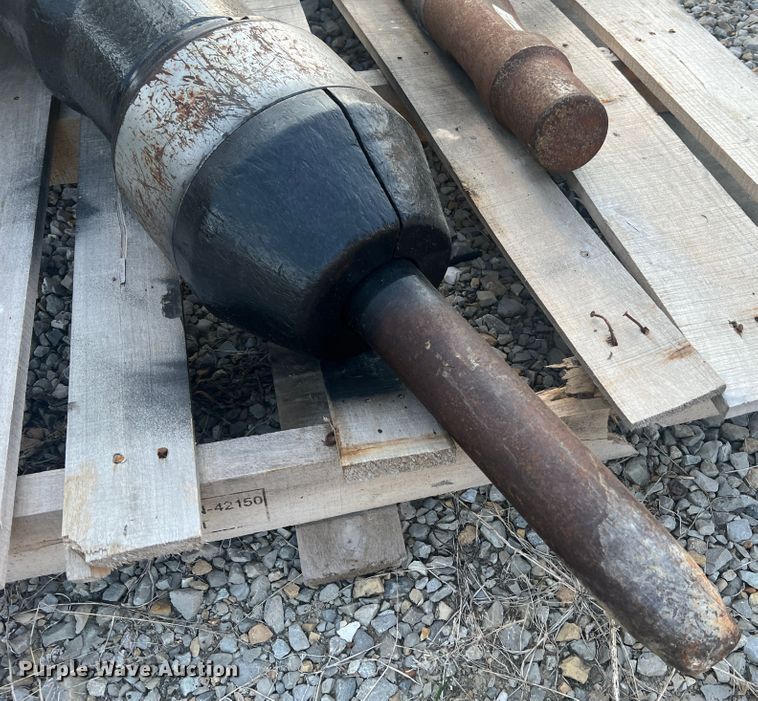 image for item MR9960 Efco  breaker