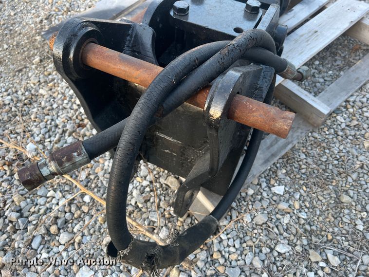 image for item MR9960 Efco  breaker