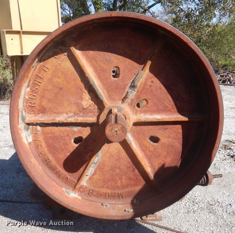 image for item MU9776 Universal  jaw crusher