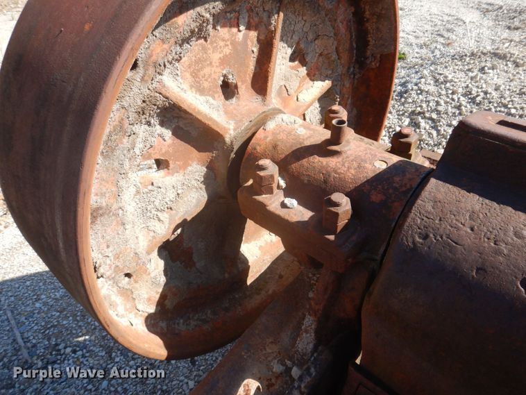 image for item MU9776 Universal  jaw crusher