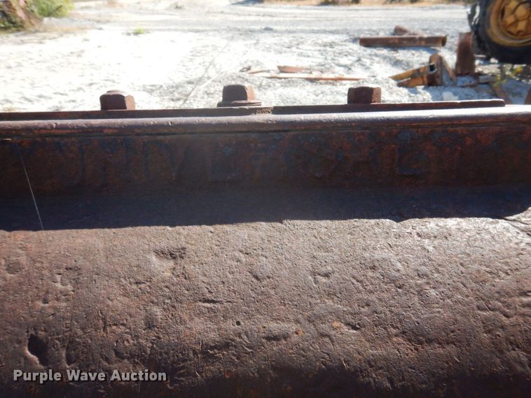 image for item MU9776 Universal  jaw crusher