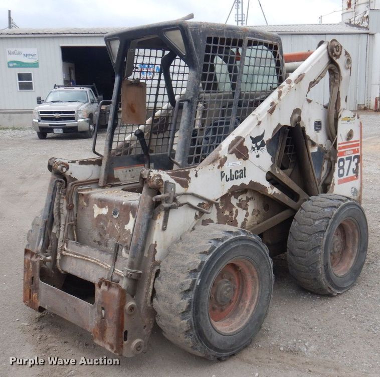 image for item MW9301 2000 Bobcat 873  skid steer loader