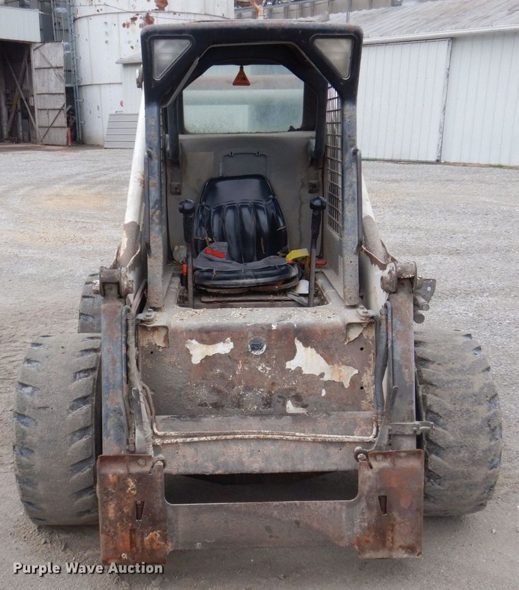 image for item MW9301 2000 Bobcat 873  skid steer loader